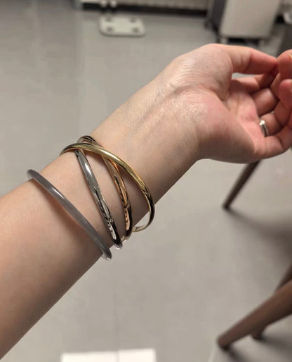 [Zalyn]TRINITY COLLECTION CLASSIC THREE-COLOUR GOLD TRIPLE BAND BANGLE