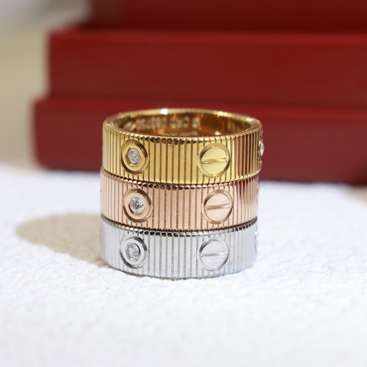 [Garvey]LOVE 6.5MM UNLIMITED 3 DIAMONDS RING