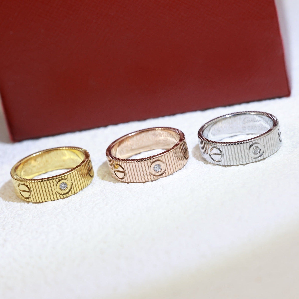 [Garvey]LOVE 6.5MM UNLIMITED 3 DIAMONDS RING