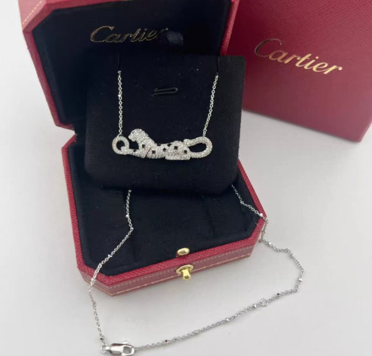 [Garvey]PANTHER FULL DIAMOND CLASSIC CLAVICLE NECKLACE