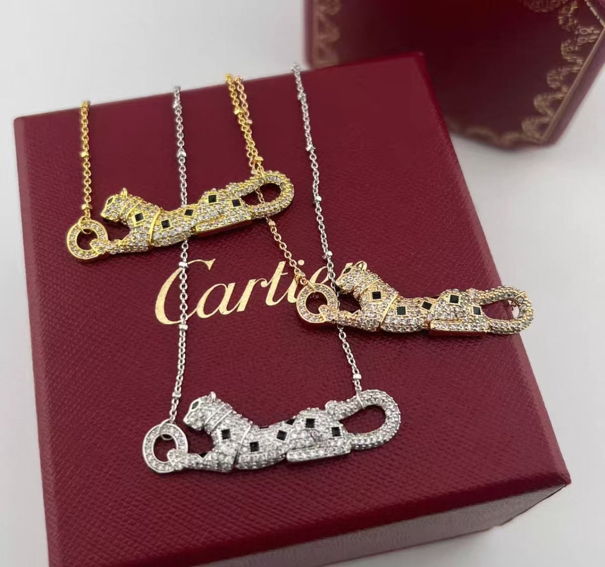 [Garvey]PANTHER FULL DIAMOND CLASSIC CLAVICLE NECKLACE