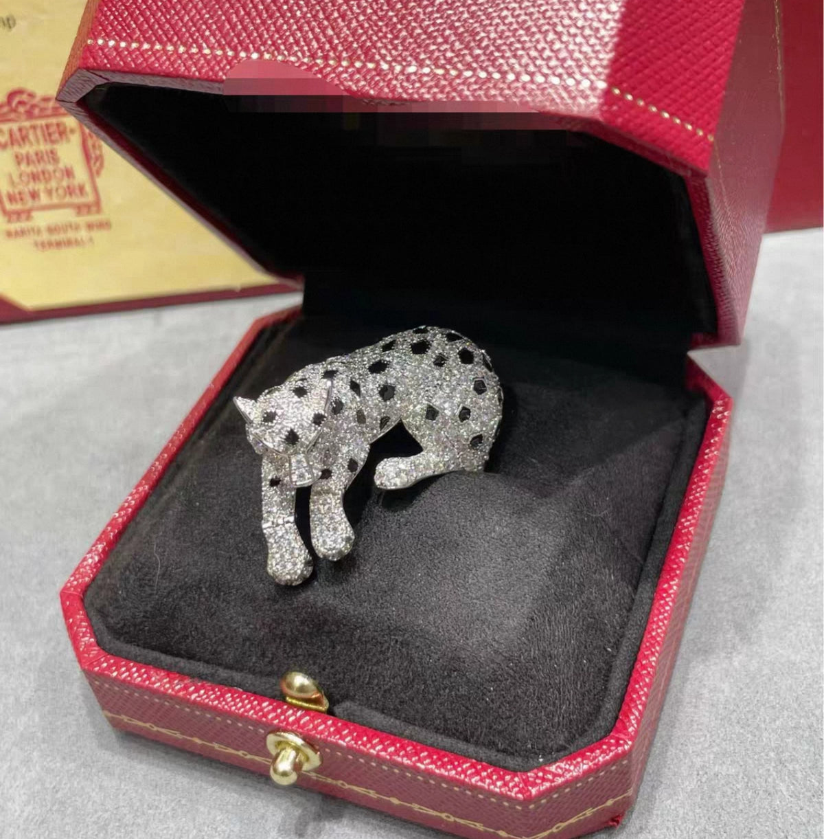 [Garvey ]PANTHER SPOTTED FULL DIAMOND SILVER RING