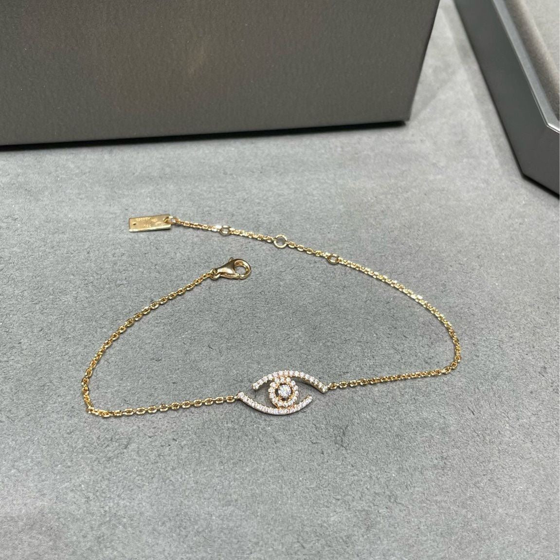 [Garvey]Lucky Eye Pave-Set Diamond Bracelet