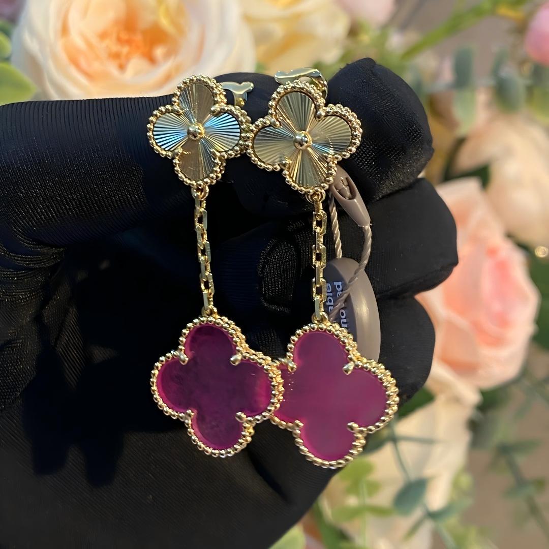 [Garvey]NEW CLOVER 2 MOTIF PINK ENAMEL EARRINGS