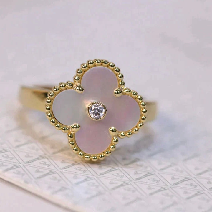 [Garvey ]CLOVER PINK MOP RING GOLD DIAMOND