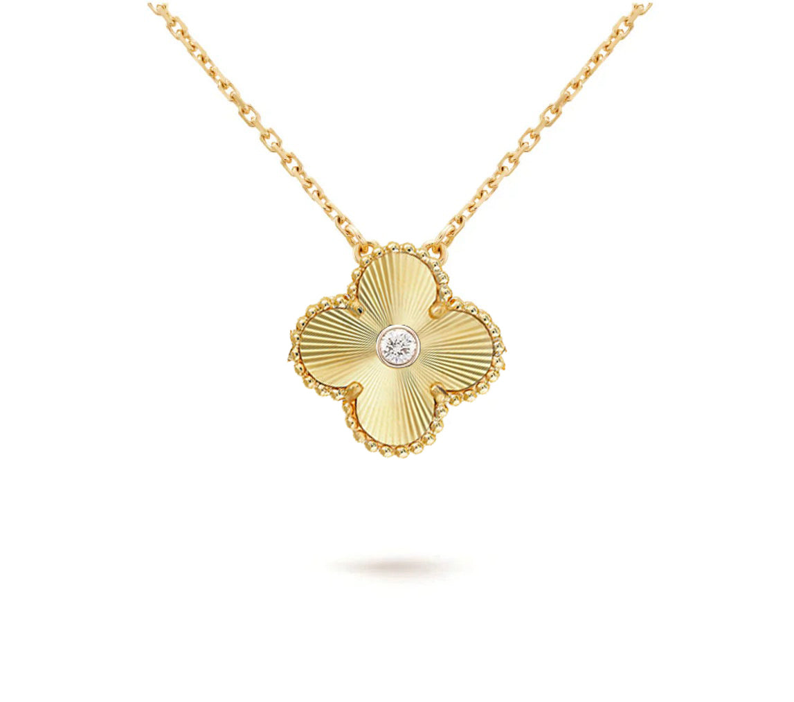 [Garvey]15MM CLOVER FLOWER DIAMOND PENDANT NECKLACE COLLECTION