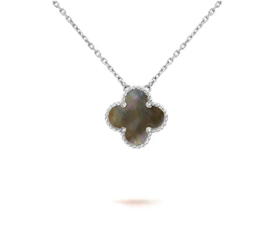 [Garvey]15MM CLOVER FLOWER PENDANT NECKLACE WHITE GOLD COLLECTION