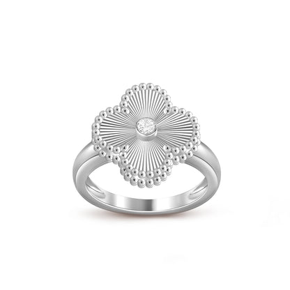 [Garvey]LUCKY CLOVER DIAMOND-ACCENT WHITE GOLD RING COLLECTION