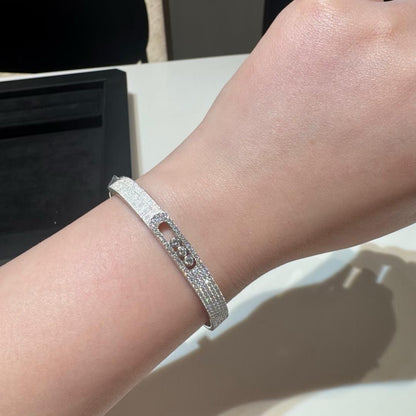 [Garvey]Move Noa Cisel¨¦ half pav¨¦ bangle