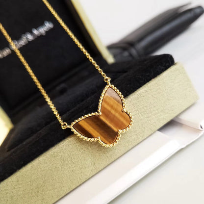 [Garvey ] TIGER__ EYE BUTTERFLY NECKLACE