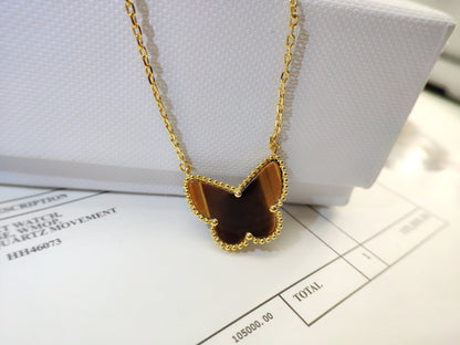 [Garvey ] TIGER__ EYE BUTTERFLY NECKLACE