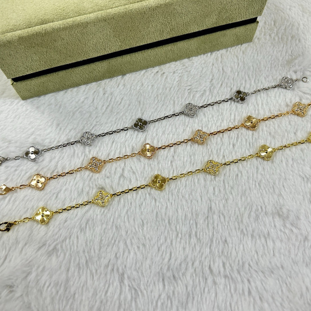 [Garvey ]CLOVER 6 MOTIF DIAMOND LASER BRACELET