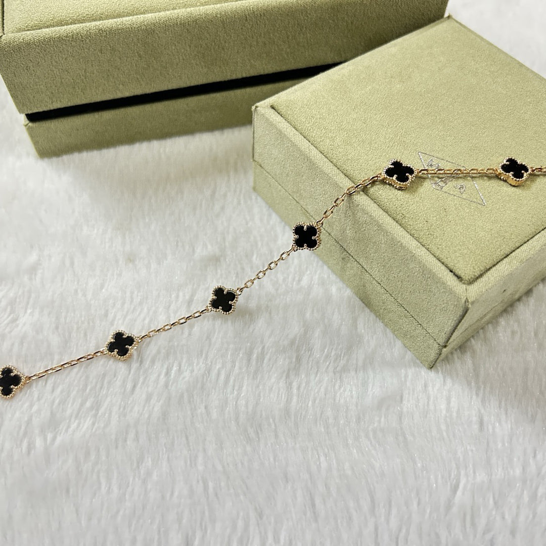 [Garvey ]CLOVER 6 MOTIF  ONYXS BRACELET