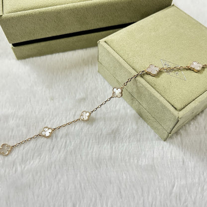 [Garvey ]CLOVER 6 MOTIF WHITE MOP BRACELET