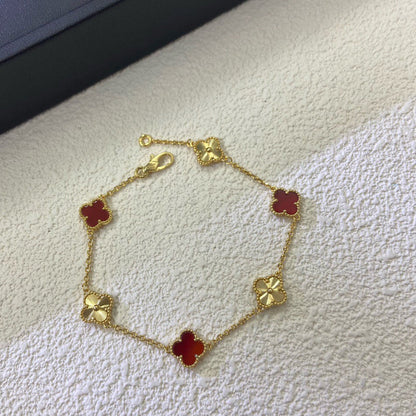 [Garvey ]CLOVER 6 MOTIF RED AGATE LASER BRACELET