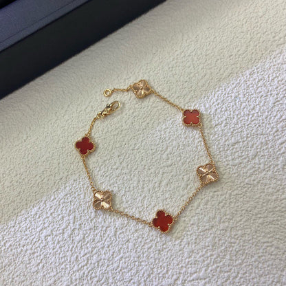 [Garvey ]CLOVER 6 MOTIF RED AGATE LASER BRACELET