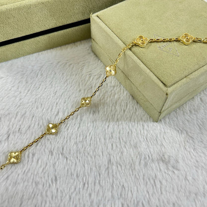 [Garvey ]CLOVER 6 MOTIF DIAMOND BRACELET