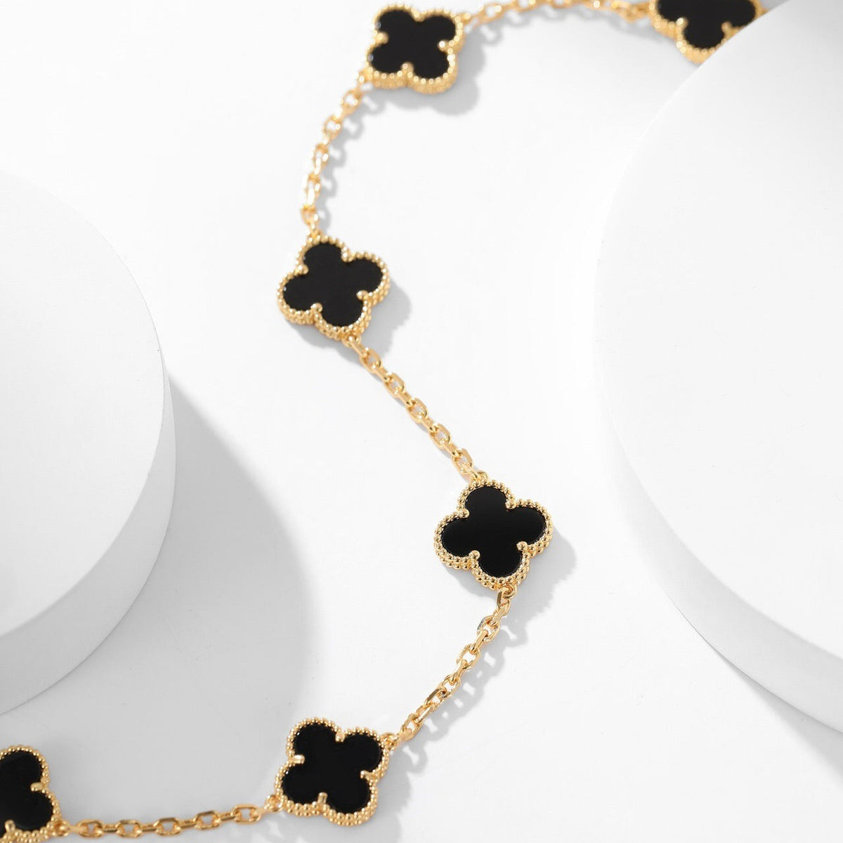 [Garvey ]CLOVER 10 MOTIFS ONYX NECKLACE