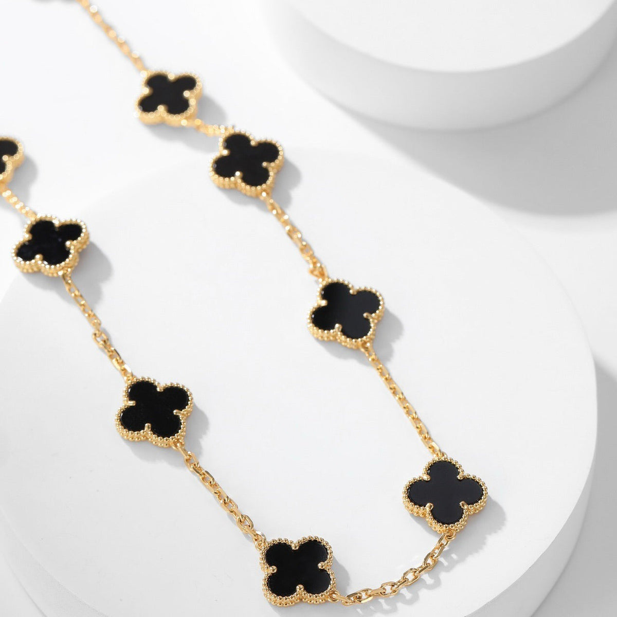 [Garvey ]CLOVER 10 MOTIFS ONYX NECKLACE