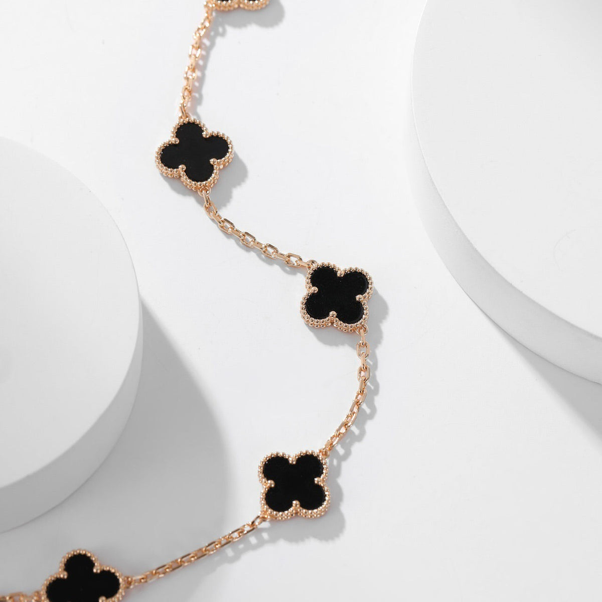 [Garvey ]CLOVER 10 MOTIFS ONYX NECKLACE