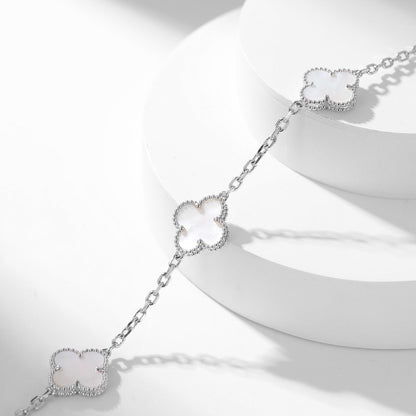 [Garvey ]CLOVER 10 MOTIFS WHITE MOTHER OF PEARL NECKLACE