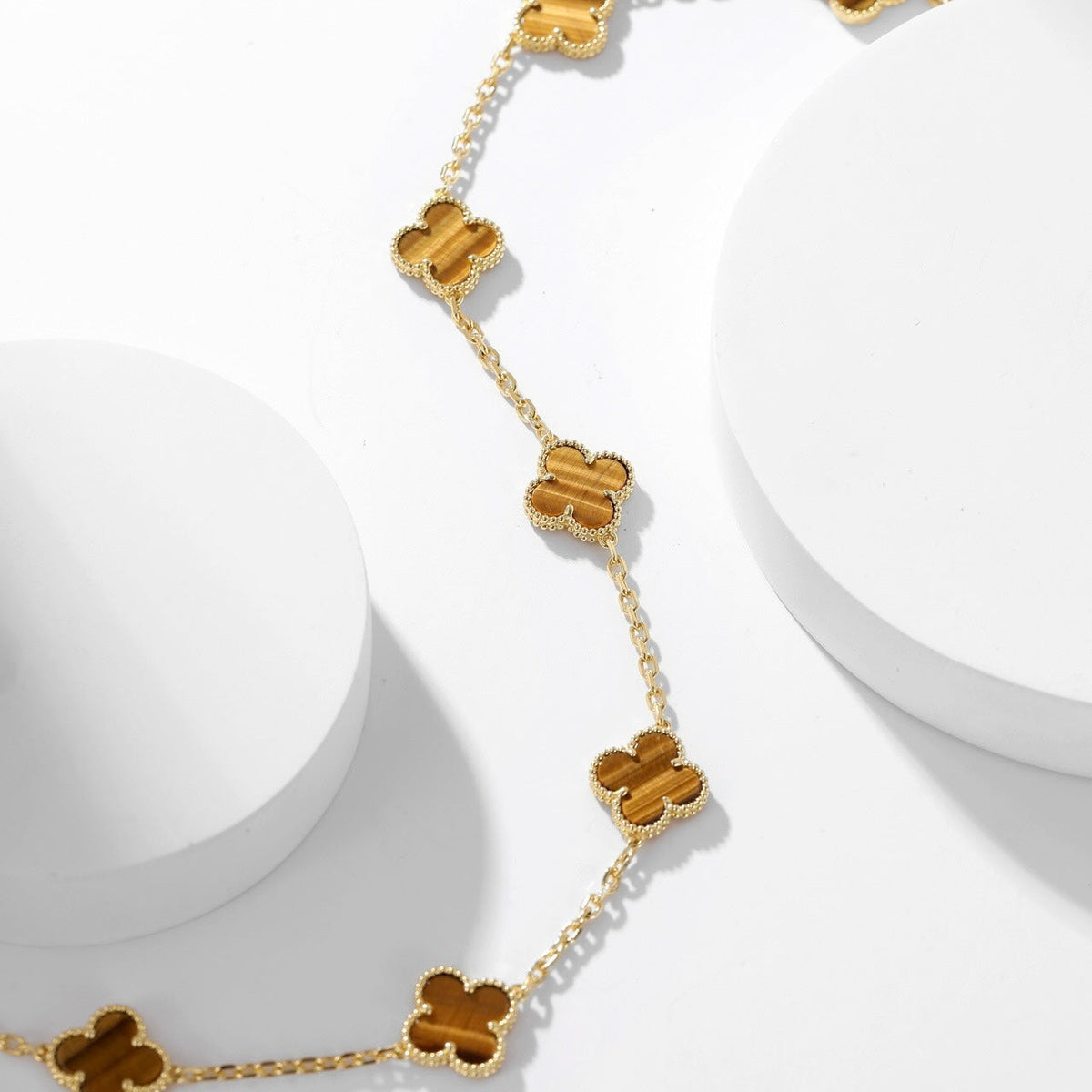 [Garvey ]CLOVER 10 MOTIFS TIGER EYE NECKLACE