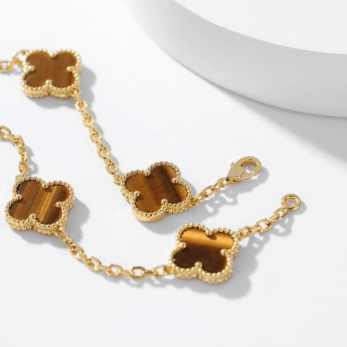 [Garvey ]CLOVER 10 MOTIFS TIGER EYE NECKLACE