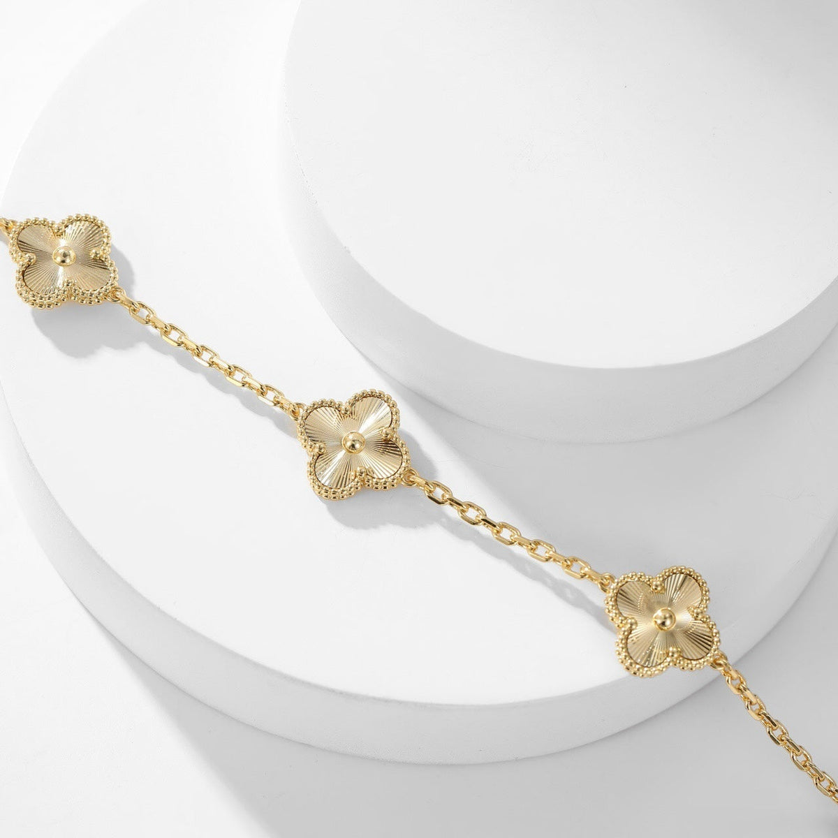 [Garvey ]CLOVER 10 MOTIFS LASER NECKLACE