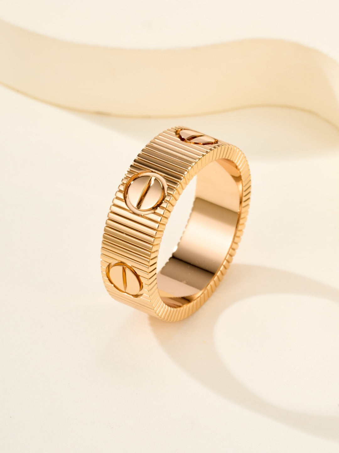 [Garvey ]LOVE UNLIMITED RING