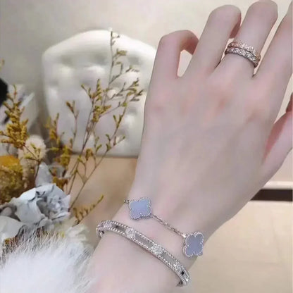 [Garvey ] CLOVER 5 MOTIF PURPLE CHALCEDONY BRACELET COLLECTION