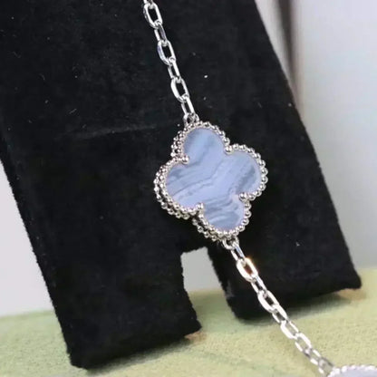 [Garvey ] CLOVER 5 MOTIF PURPLE CHALCEDONY BRACELET COLLECTION