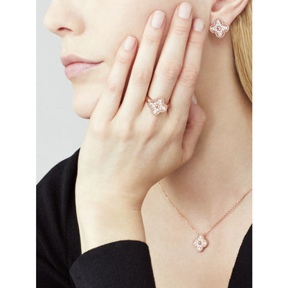 [Garvey ]CLOVER 15MM DIAMOND SINGLE FLOWER NECKLACE