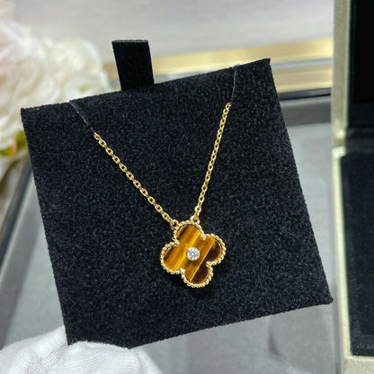 [Garvey ]CLOVER 15MM DIAMOND AND YELLOW TIGER'S EYE AGATE necklace