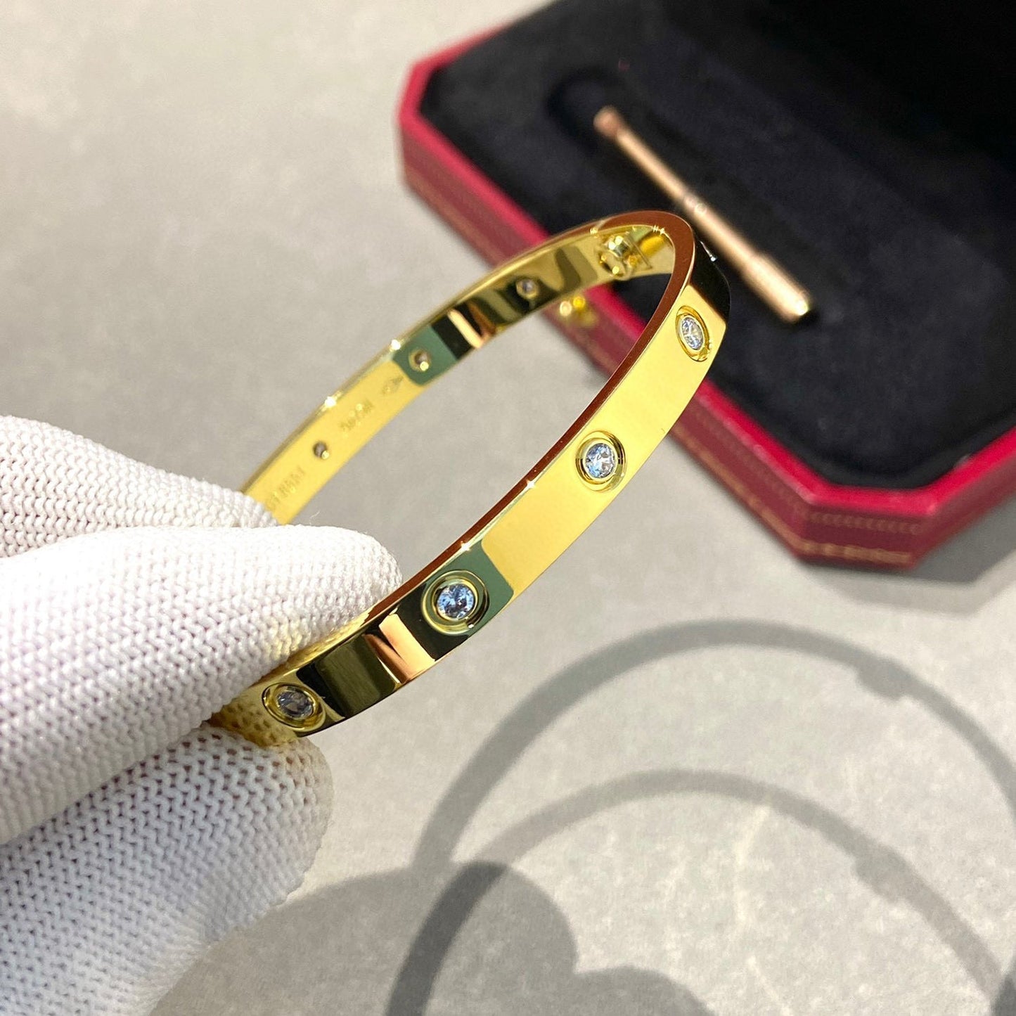 [Garvey]CLASSIC 6.1MM LOVE BANGLE - 10-DIAMOND