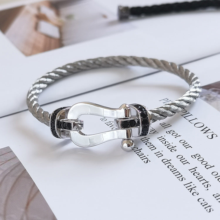[Garvey]FORCE LARGE HORSESHOE BLACK DIAMOND BRACELET - WHITE GOLD