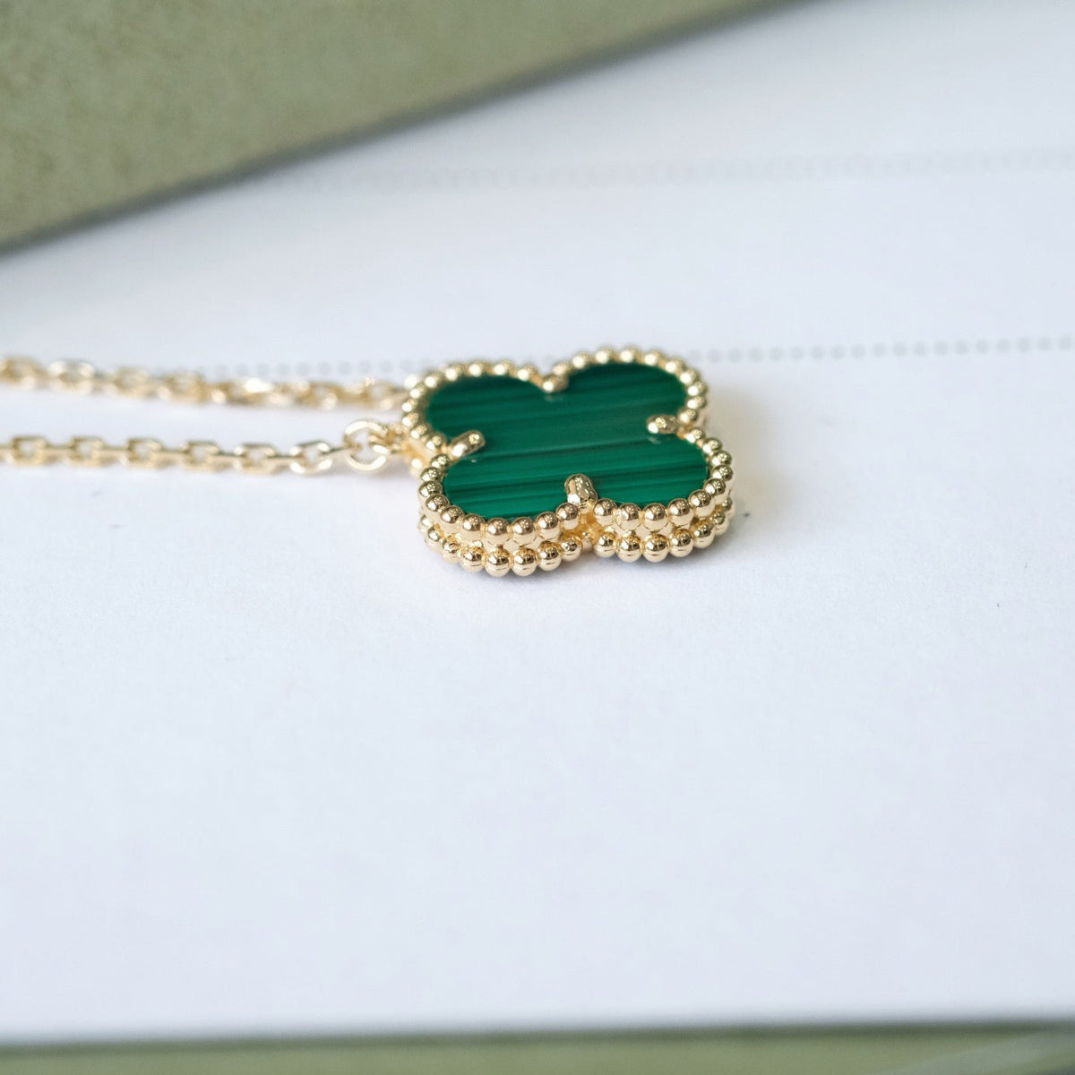 [Garvey ]CLOVER 15MM MALACHITE SINGLE FLOWER  NECKLACE
