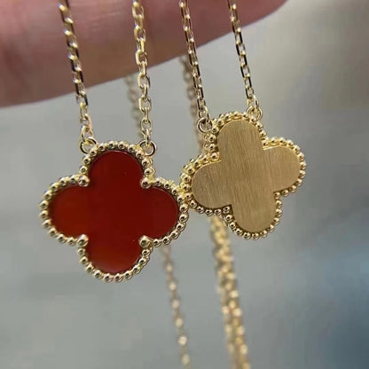 [Garvey ]CLOVER 15MM CARNELIAN SINGLE FLOWER NECKLACE