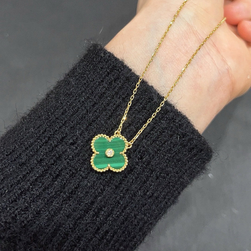 [Garvey ]CLOVER 15MM DIAMOND TURQUOISE NECKLACE