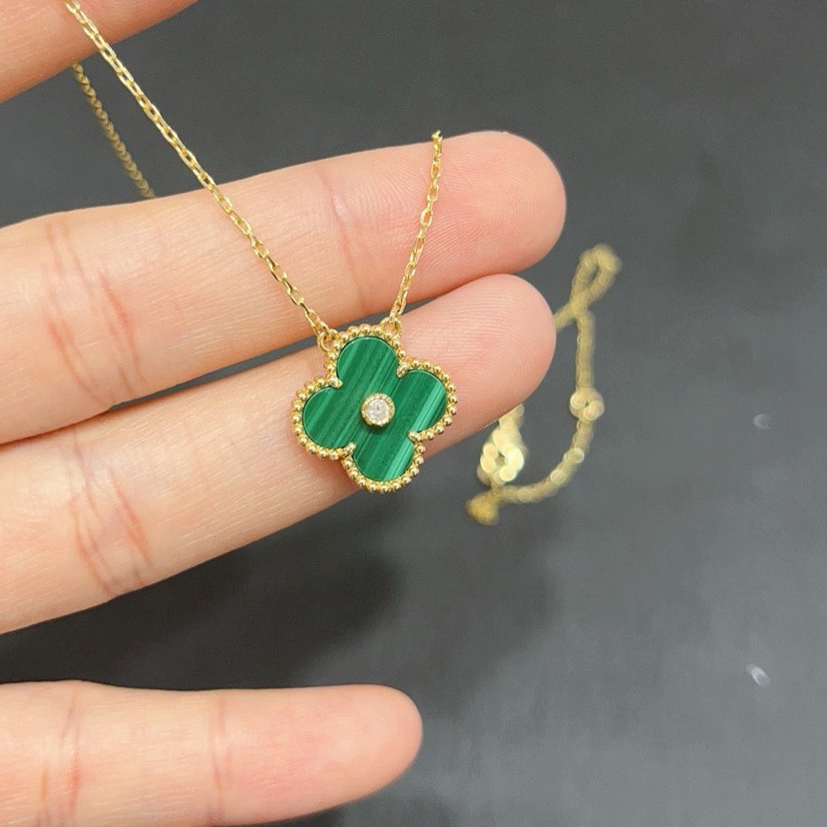 [Garvey ]CLOVER 15MM DIAMOND TURQUOISE NECKLACE