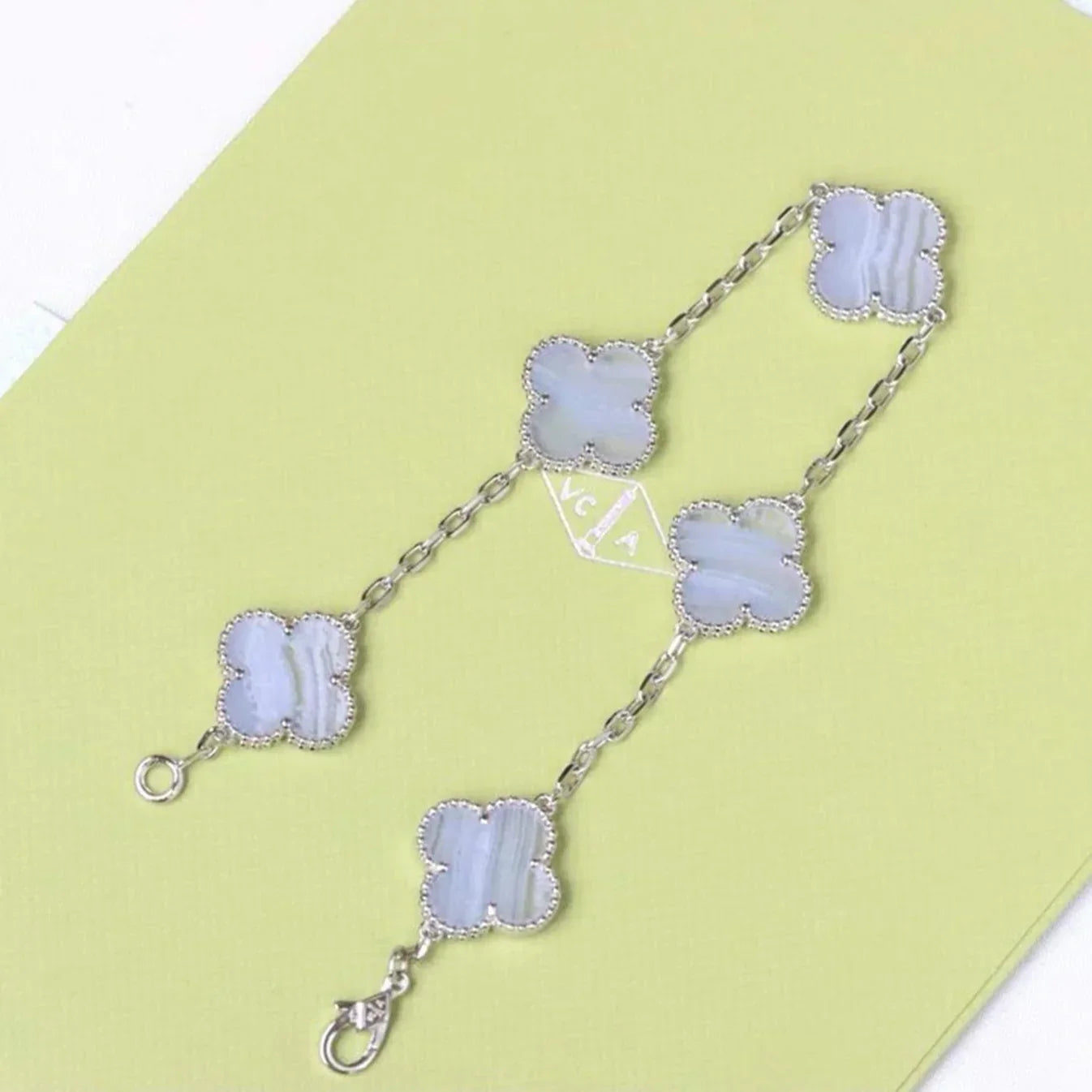 [Garvey]LUCKY CLOVER 5-MOTIF BRACELET - PURPLE CHALCEDONY COLLECTION