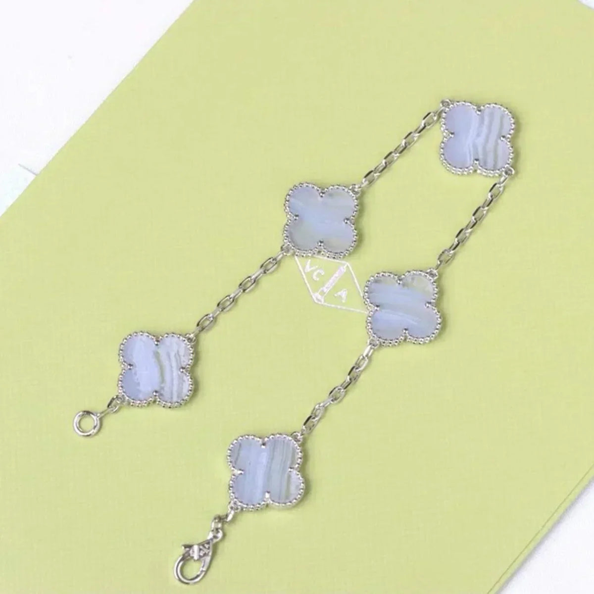 [Garvey ] CLOVER 5 MOTIF PURPLE CHALCEDONY BRACELET COLLECTION