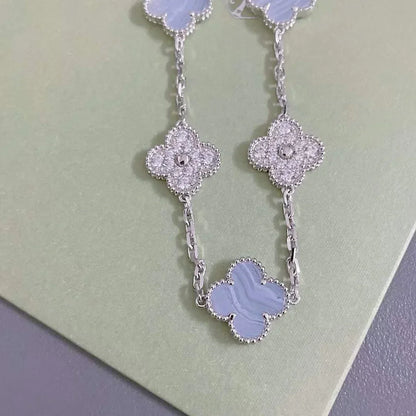 [Garvey ] CLOVER 5 MOTIF PURPLE CHALCEDONY BRACELET COLLECTION
