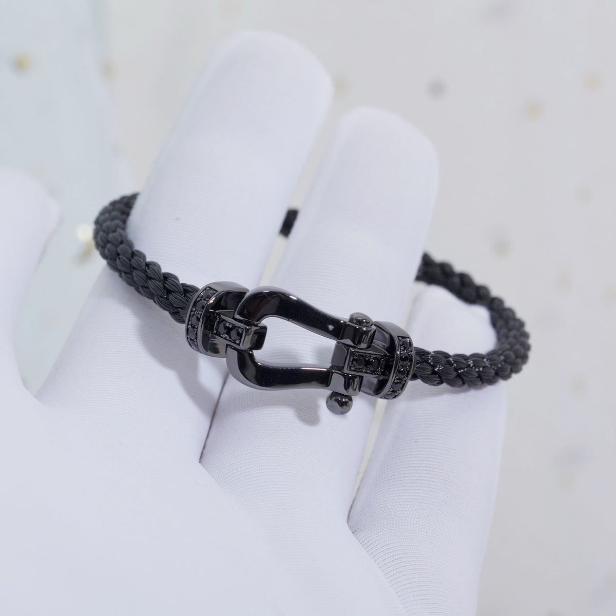[Garvey ]FORCE LARGE SERIES HORSESHOE BLACK SAMURAI BRACELET