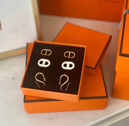 [Garvey ]HM O'MAILLON GOLD EARRINGS