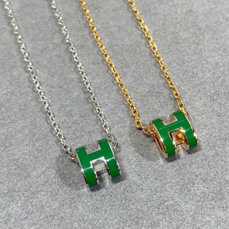 [Garvey ]POP H GREEN NECKLACE SILVER AND GOLD