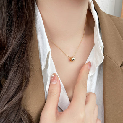 [Garvey ]BEE MINI PEDANT DIAMOND NECKLACE