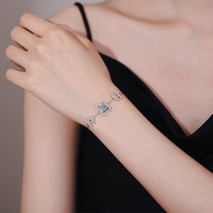 [Garvey]CLASSIC INTERLOCKING MOISSANITE BRACELET