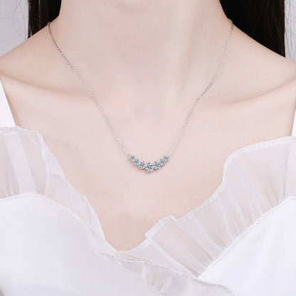 [Garvey]MINIMALIST CURVED SMILE MOISSANITE NECKLACE
