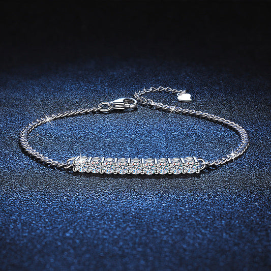 [Garvey]SMILING CURVE MOISSANITE BRACELET