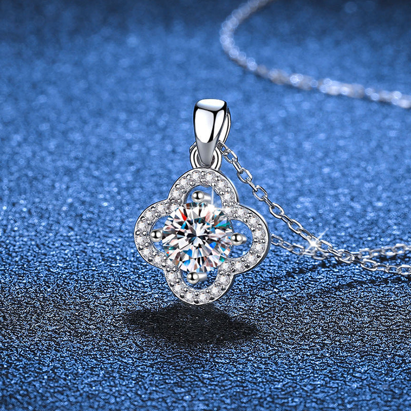 [Garvey]CLASSIC CLOVER MOISSANITE PENDANT NECKLACE